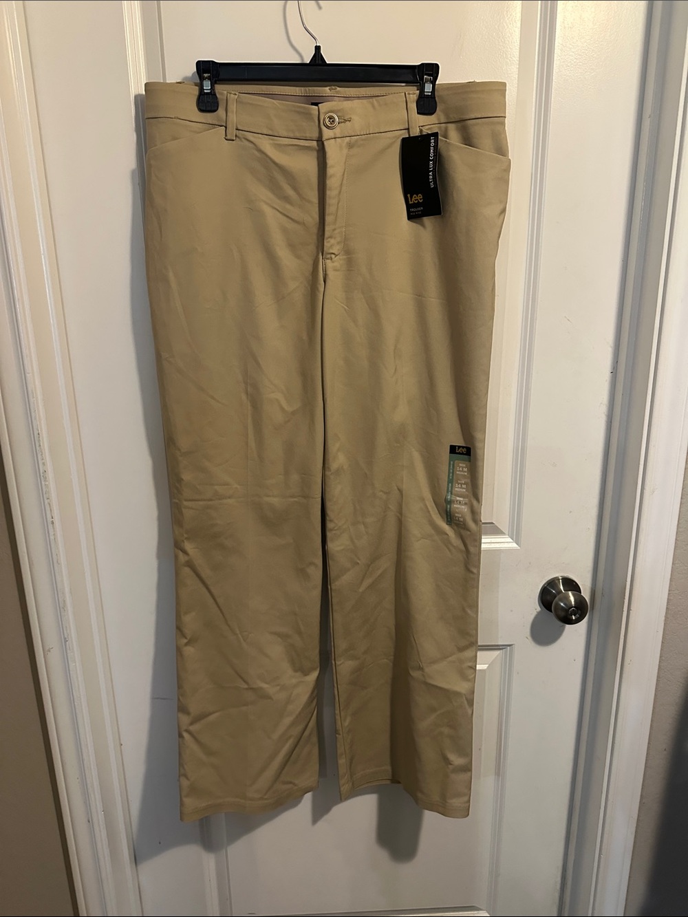 Women’s Lee Tan Chino Pants